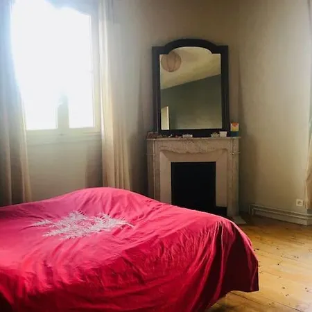 Villa Villa *